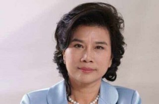 中国神秘女富豪首次亮相(中国神秘女富豪首次亮相是哪一年)