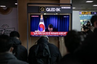 韩国总统尹锡悦就 *** 事件道歉 国会即将就弹劾动议投票表决