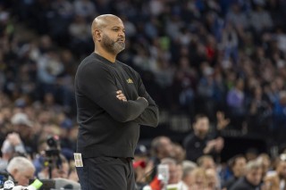 jrs低调看高清免费直播nba无插件(jrs直播,低调看直播,nba直播吧,低调看jrs  篮球tv)