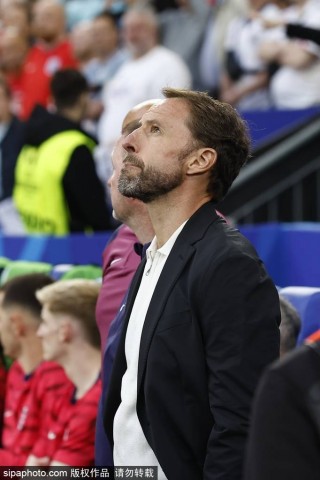 瑞士vs塞尔维亚(瑞士vs塞尔维亚2022世界杯)