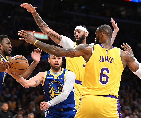 湖人vs热火nba总决赛回放(湖人vs热火总决赛g1录像回放)  第1张